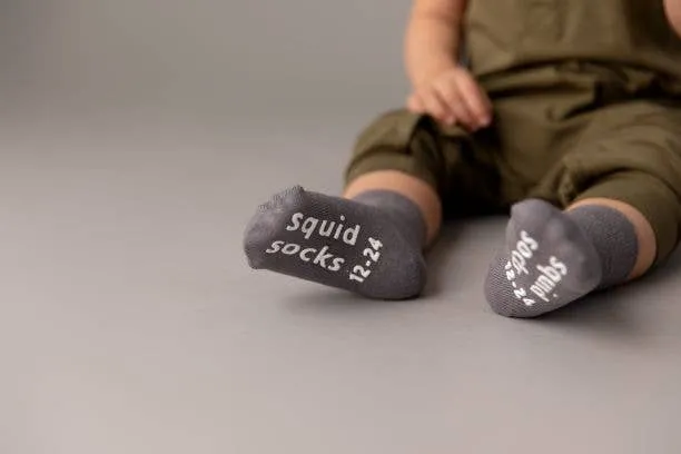 Classic - Non-Slip Baby Socks in Sand, Light Gray, Dark Gray