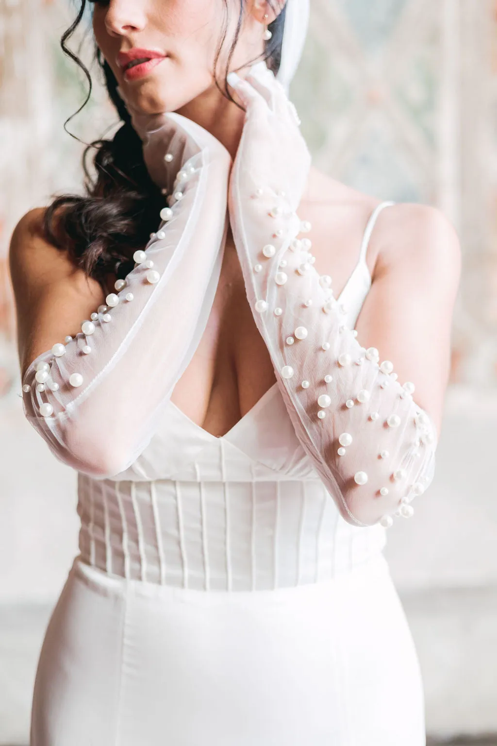 Prudence Pearl Gloves