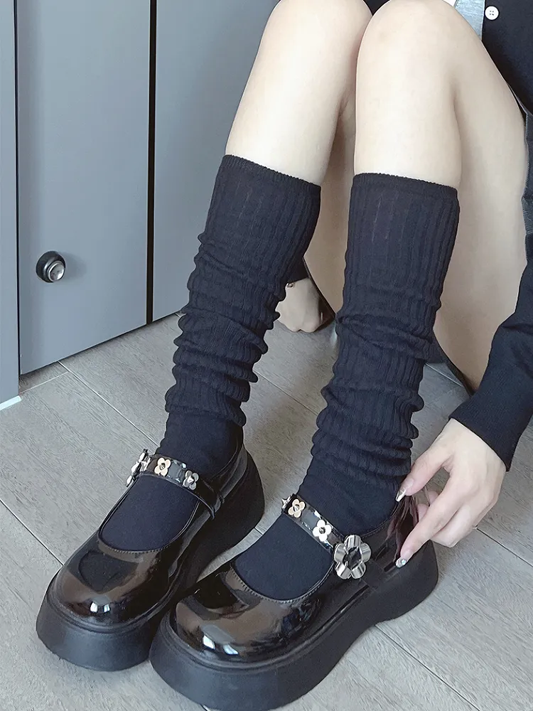 White Sweet Calf Socks